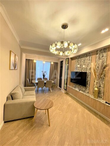 Сдаётся 3-комн. новостройка 120 м², м. Низами, photo 3 from 24