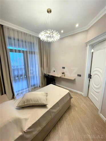 Сдаётся 3-комн. новостройка 120 м², м. Низами, photo 8 from 24