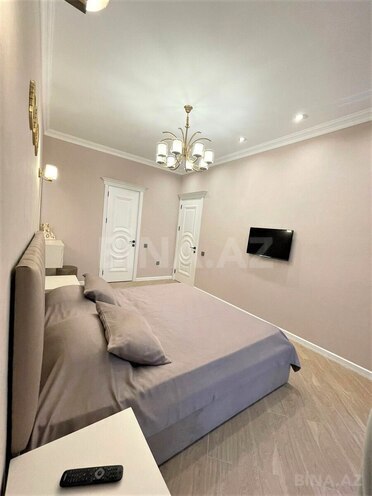 Сдаётся 3-комн. новостройка 120 м², м. Низами, photo 7 from 24