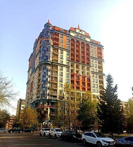 Satılır 4 otaqlı yeni tikili 180 m², Nəsimi r., photo 1 from 10