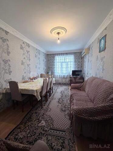Продаётся 3-комн. вторичка 80 м², м. Ази Асланов, photo 1 from 17