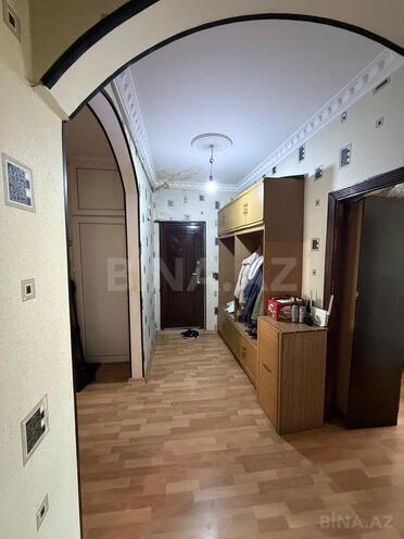 Продаётся 3-комн. вторичка 80 м², м. Ази Асланов, photo 9 from 17