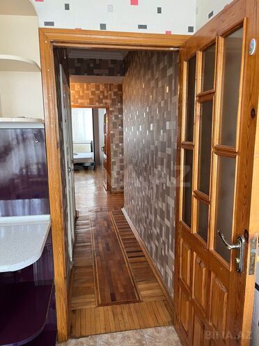 Satılır 2 otaqlı köhnə tikili 74 m², Yasamal r., photo 5 from 15