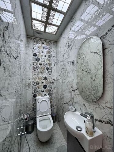 Продаётся 3-комн. вторичка 85 м², м. Низами, photo 17 from 18