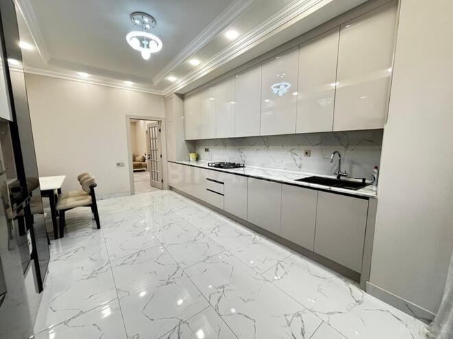 Сдаётся 3-комн. новостройка 130 м², м. Кара Караев, photo 12 from 20