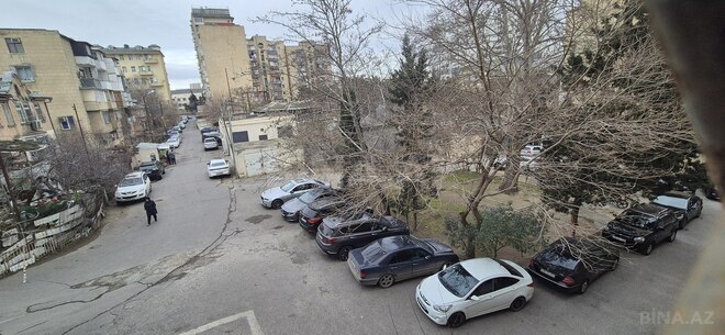 Satılır 3 otaqlı köhnə tikili 80 m², Yasamal q., photo 13 from 14