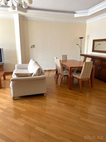 Сдаётся 4-комн. новостройка 230 м², м. Ичеришехер, photo 3 from 16