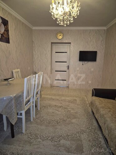 Продаётся 3-комн. вторичка 65 м², Бинагадинский р., photo 3 from 14