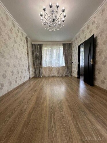 Продаётся 2-комн. вторичка 35 м², м. 20 января, photo 1 from 12