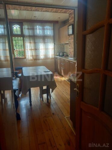 Продаётся 5-комн. вторичка 110 м², м. Кара Караев, photo 7 from 10