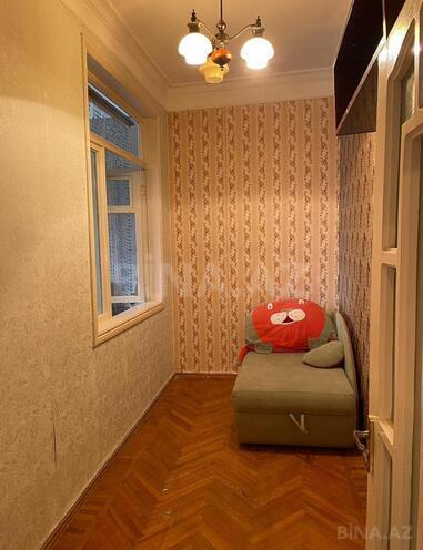 Продаётся 3-комн. вторичка 80 м², м. Низами, photo 9 from 11