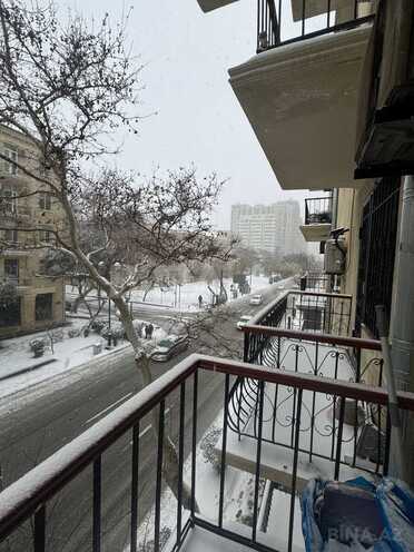 İcarəyə verilir 3 otaqlı köhnə tikili 100 m², 28 May m., photo 1 from 17