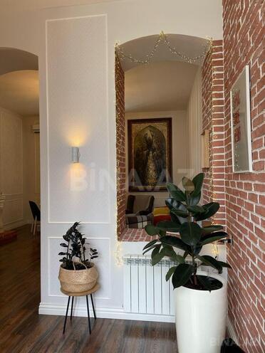 İcarəyə verilir 2 otaqlı köhnə tikili 80 m², Sahil m., photo 15 from 26