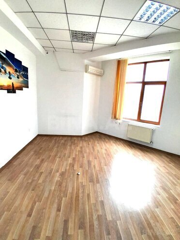 Сдаётся 1-комн. офис 25 м², м. Сахил, photo 6 from 14