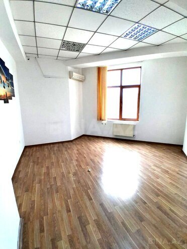 Сдаётся 1-комн. офис 25 м², м. Сахил, photo 12 from 14