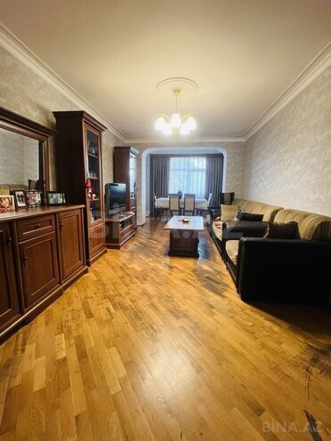 Satılır 3 otaqlı köhnə tikili 75 m², Gənclik m., photo 3 from 12