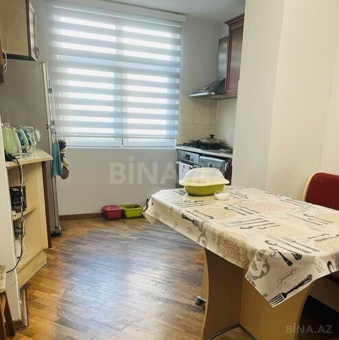Satılır 3 otaqlı köhnə tikili 75 m², Gənclik m., photo 8 from 12
