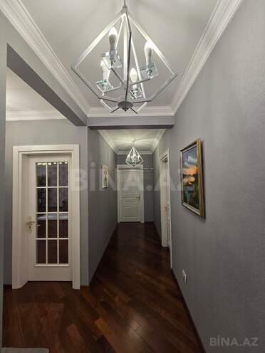 Продаётся 5-комн. вторичка 115 м², м. Ази Асланов, photo 18 from 22