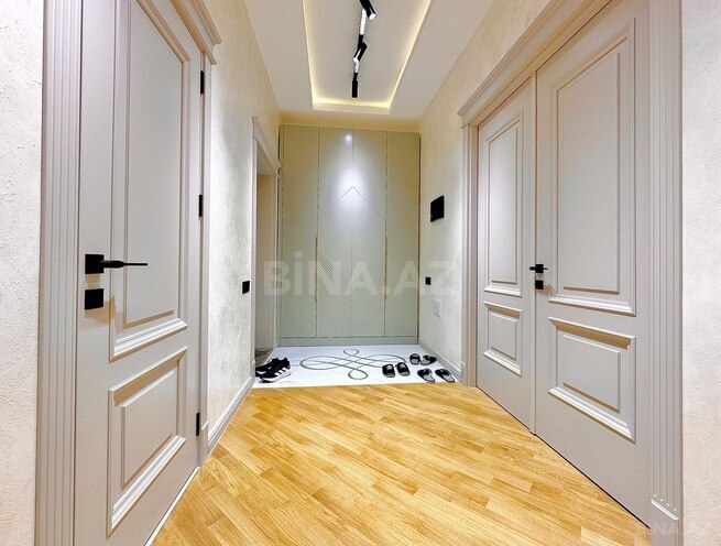 Продаётся 4-комн. новостройка 133 м², м. Кара Караев, photo 18 from 20