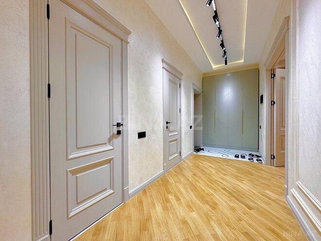 Продаётся 4-комн. новостройка 133 м², м. Кара Караев, photo 16 from 20