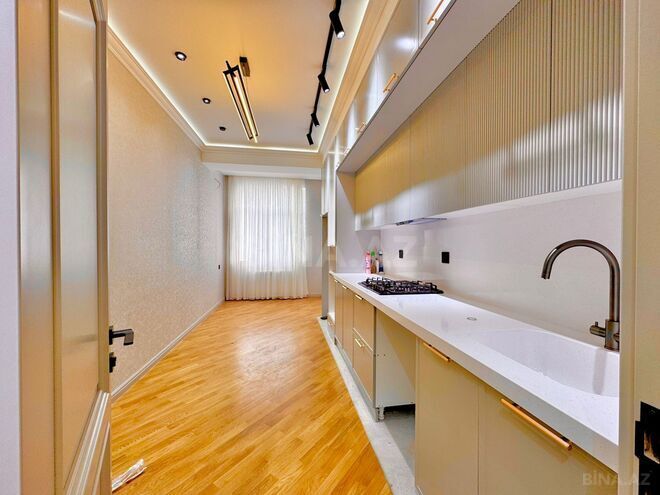 Продаётся 4-комн. новостройка 135.5 м², м. Кара Караев, photo 10 from 24