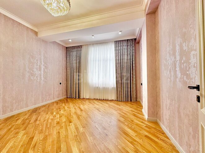 Продаётся 4-комн. новостройка 135.5 м², м. Кара Караев, photo 4 from 24