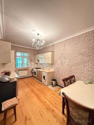 Satılır 6 otaqlı həyət evi/bağ evi 250 m², Novxanı q., photo 13 from 29