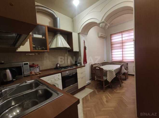 İcarəyə verilir 3 otaqlı köhnə tikili 115 m², İçəri Şəhər m., photo 14 from 25