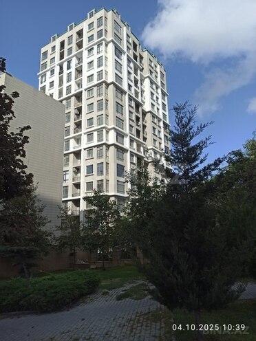 Продаётся 2-комн. новостройка 72 м², пос. Бадамдар, photo 1 from 15