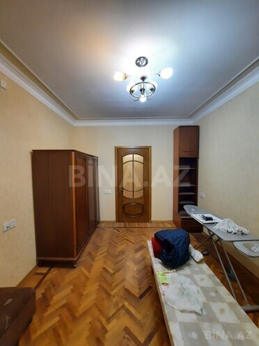 Продаётся 3-комн. вторичка 80 м², м. Ази Асланов, photo 12 from 20