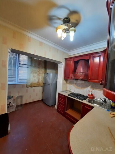 Продаётся 3-комн. вторичка 80 м², м. Ази Асланов, photo 1 from 20