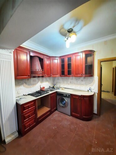 Продаётся 3-комн. вторичка 80 м², м. Ази Асланов, photo 4 from 20