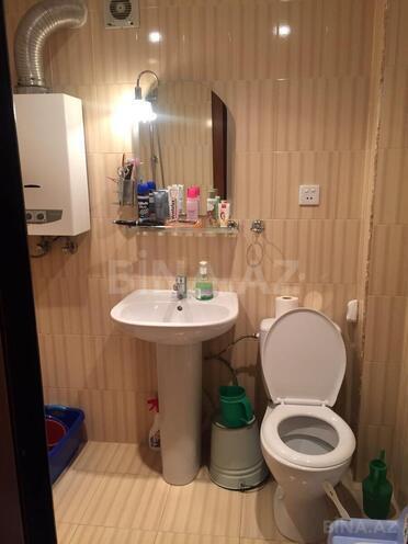 Satılır 2 otaqlı köhnə tikili 50 m², İnşaatçılar m., photo 11 from 12