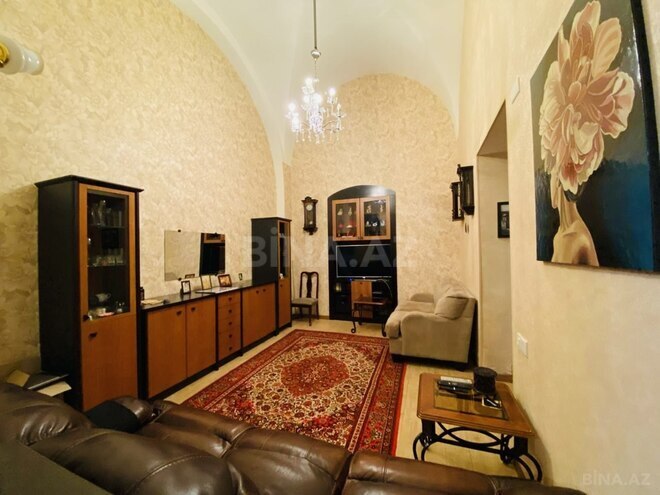 Сдаётся 3-комн. вторичка 70 м², м. Ичеришехер, photo 5 from 27