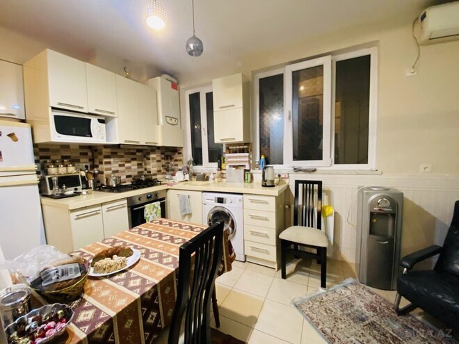 Сдаётся 3-комн. вторичка 70 м², м. Ичеришехер, photo 22 from 27
