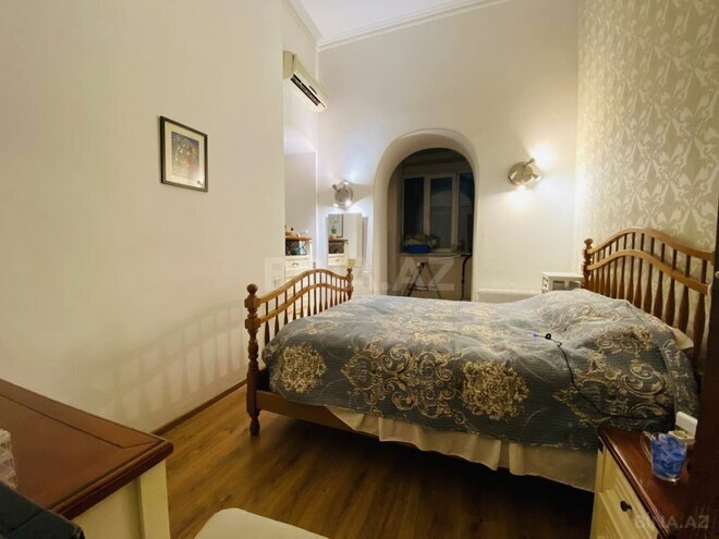 Сдаётся 3-комн. вторичка 70 м², м. Ичеришехер, photo 10 from 27