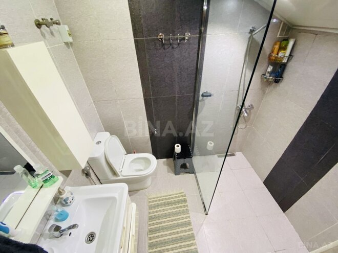 Сдаётся 3-комн. вторичка 70 м², м. Ичеришехер, photo 25 from 27