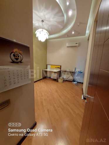 Сдаётся 3-комн. новостройка 120 м², м. Ичеришехер, photo 9 from 18