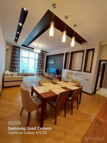Сдаётся 3-комн. новостройка 120 м², м. Ичеришехер, photo 3 from 18
