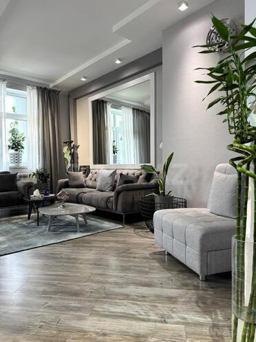 Satılır 2 otaqlı yeni tikili 83 m², İnşaatçılar m., photo 13 from 32