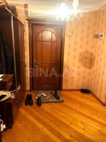 Продаётся 3-комн. вторичка 85 м², Хатаинский р., photo 7 from 9