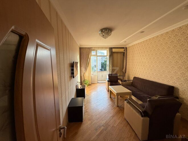 İcarəyə verilir 2 otaqlı köhnə tikili 60 m², Nəriman Nərimanov m., photo 1 from 11