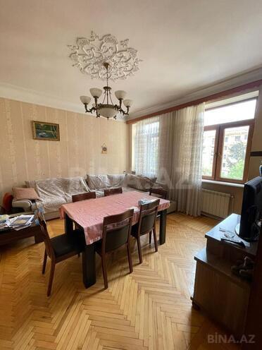 Сдаётся 3-комн. вторичка 70 м², Насиминский  р., photo 3 from 14