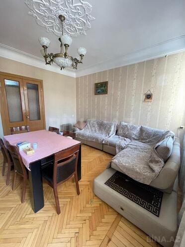 Сдаётся 3-комн. вторичка 70 м², Насиминский  р., photo 1 from 14