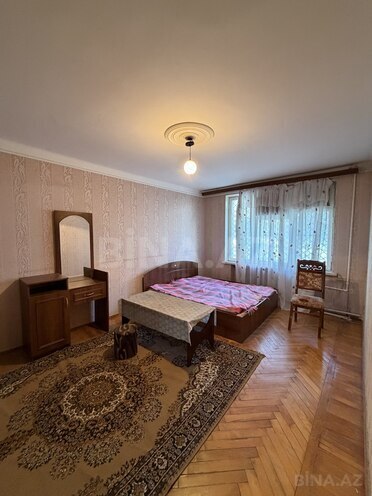 Сдаётся 3-комн. вторичка 75 м², пос. 8-й мкр, photo 1 from 10