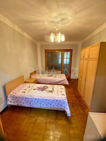 İcarəyə verilir 4 otaqlı köhnə tikili 105 m², İnşaatçılar m., photo 9 from 17
