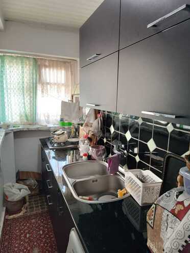 Satılır 2 otaqlı köhnə tikili 65 m², İnşaatçılar m., photo 12 from 16