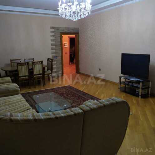 Сдаётся 3-комн. новостройка 130 м², м. Элмляр Академиясы, photo 1 from 19