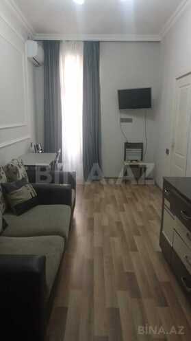İcarəyə verilir 3 otaqlı köhnə tikili 65 m², Elmlər Akademiyası m., photo 1 from 12