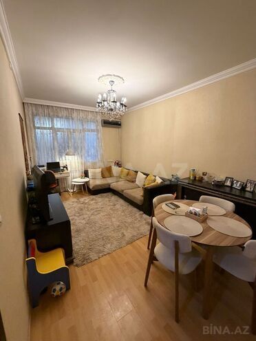 Satılır 2 otaqlı köhnə tikili 60 m², Memar Əcəmi m., photo 1 from 8